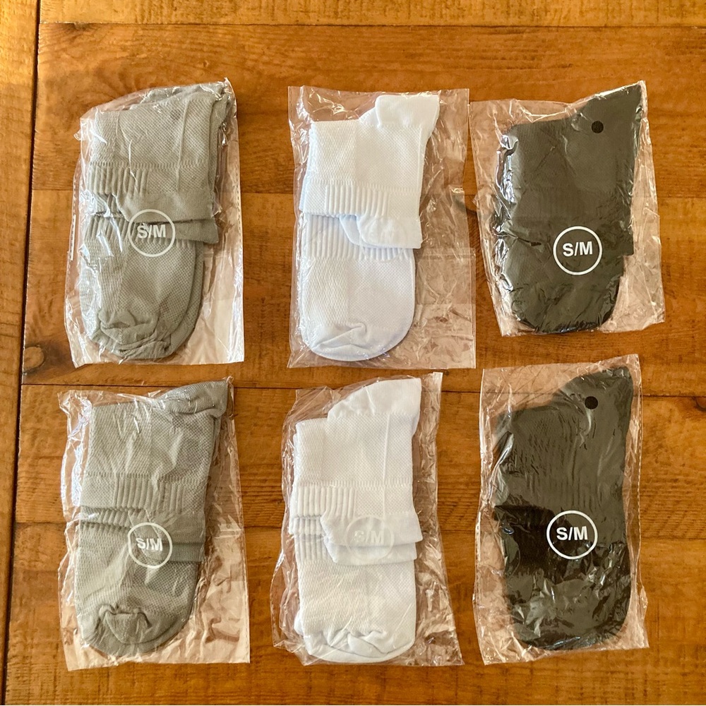New Compression Ankle Socks Unisex Black Gray White (6 Pair Set) Size S/M - Picture 6 of 6